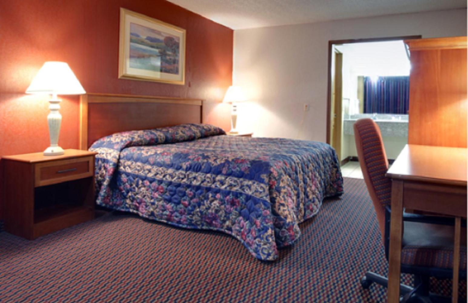 Americas Best Value Inn Weatherford Bagian luar foto