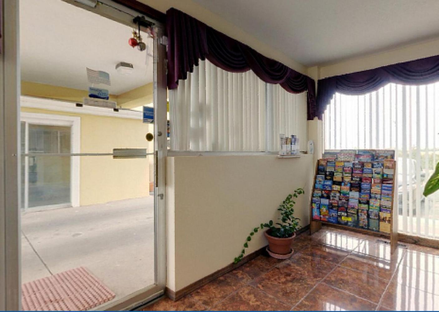 Americas Best Value Inn Weatherford Bagian luar foto